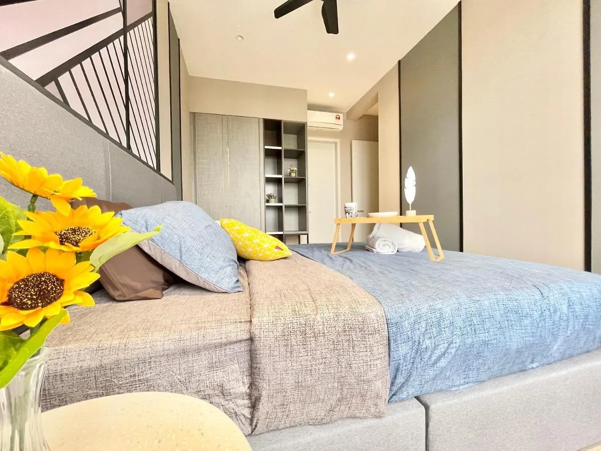 Lägenhet Modern 2B2B Apt Near Mid Valley - Wifi - Infinity Pool - Gym Kuala Lumpur