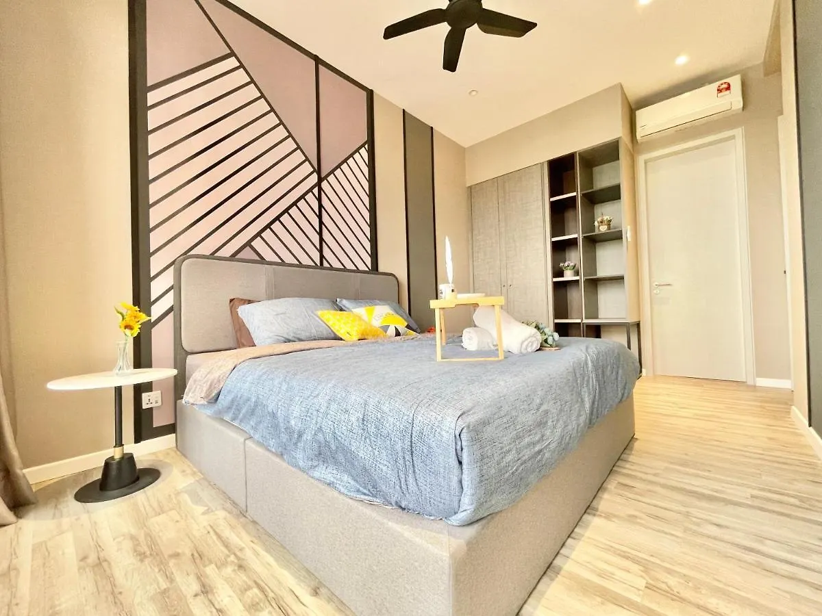 Lägenhet Modern 2B2B Apt Near Mid Valley - Wifi - Infinity Pool - Gym Kuala Lumpur